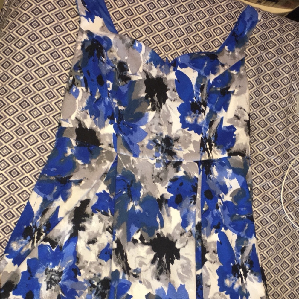 Plus size dress